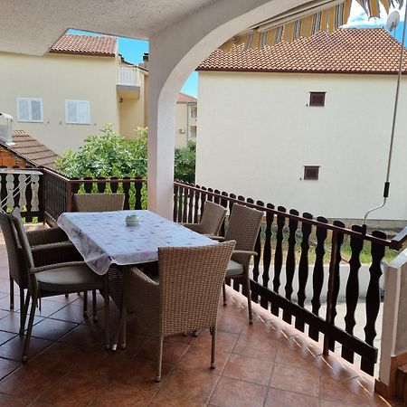 Apartman Frketic Zaboric Exterior photo