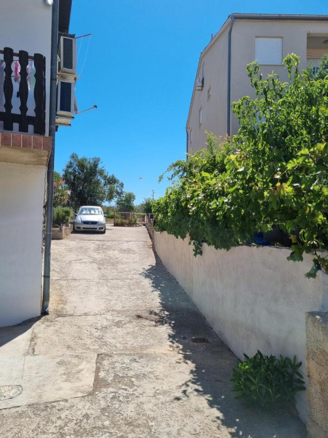 Apartman Frketic Zaboric Exterior photo